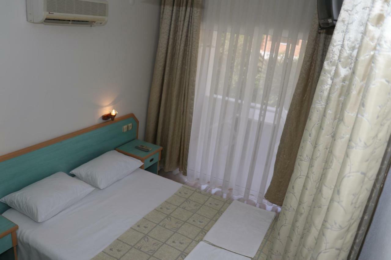 Delfin Otel Gazipasa Exteriér fotografie