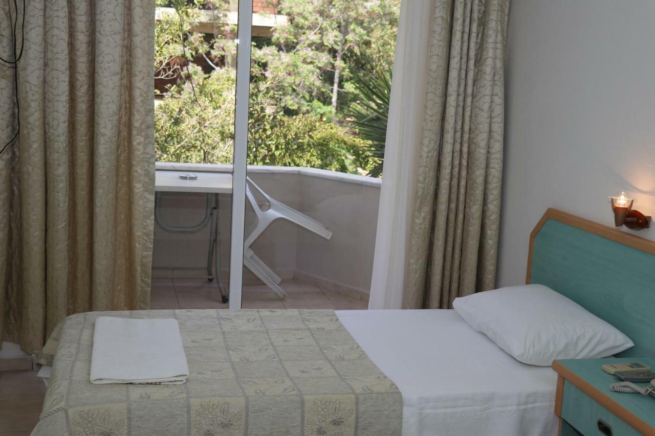 Delfin Otel Gazipasa Exteriér fotografie